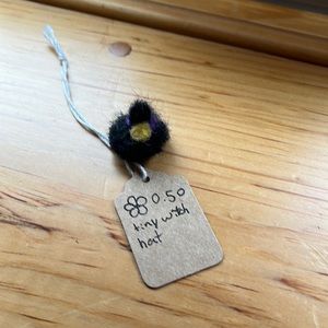 Small felted Halloween decorations